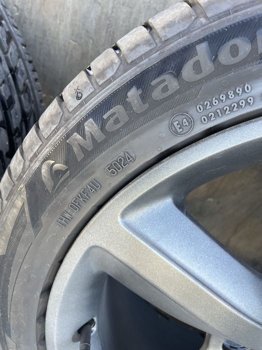 17 5х112 7.5 j Audi гуми 225/45/17 Нови