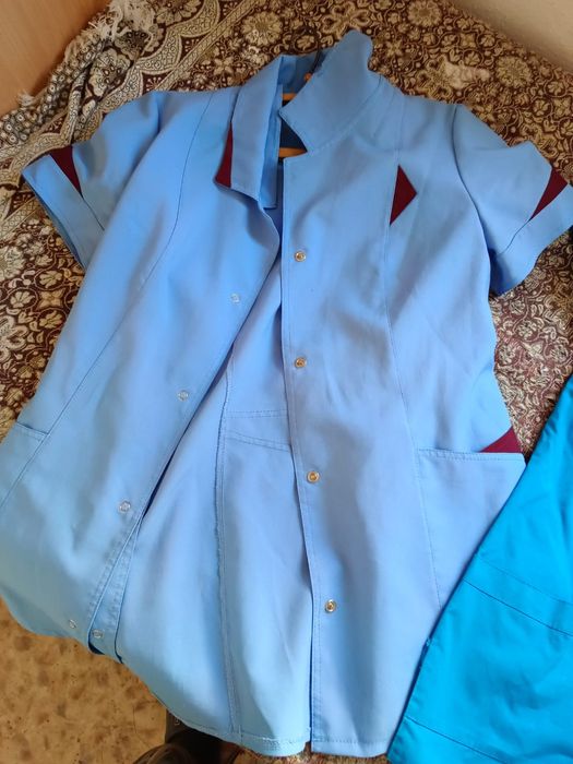 Продам халаты медицинские