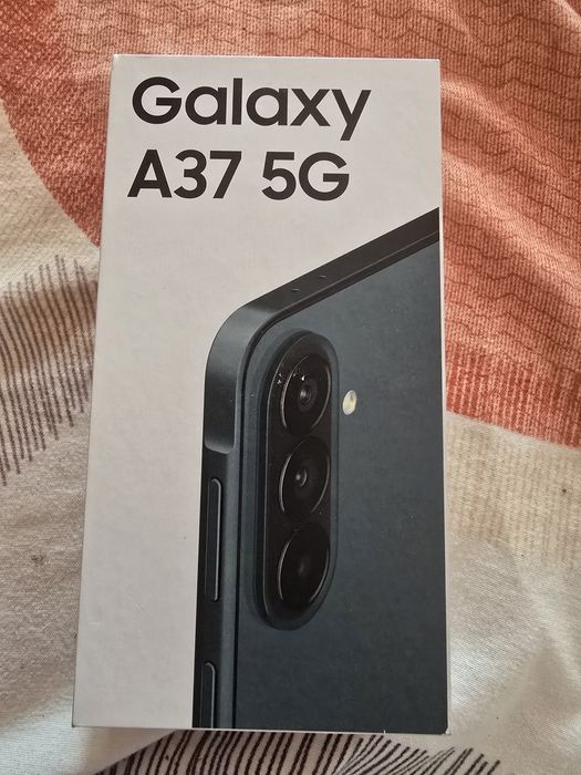 Samsung a37 1040 roni nou Garantie pe baza de imei y cu 12i giga Aparitie aprilie 2026 6 ani updeturi