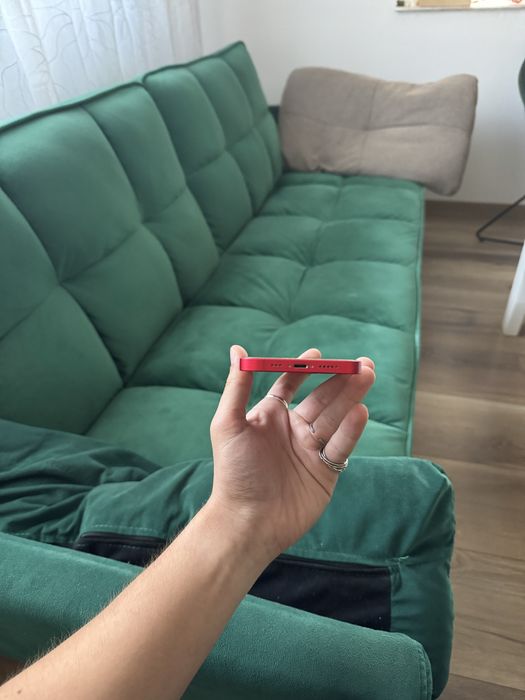 iPhone 14 64gb, Product Red, liber de rețea, sănătate baterie 84%, full box