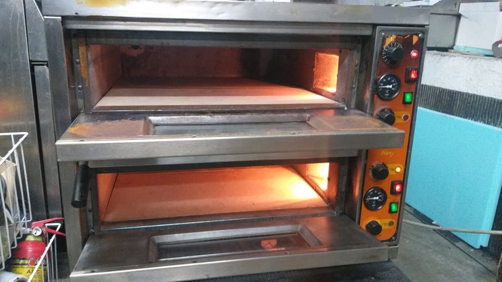 Италианска двойна фурна за пици Moretti
