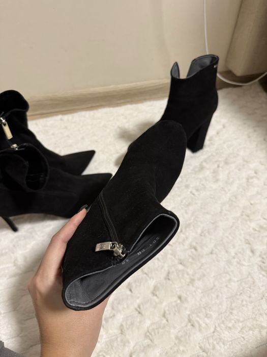 Дамски боти Велур  Cesare Paciotti 4us , Zara