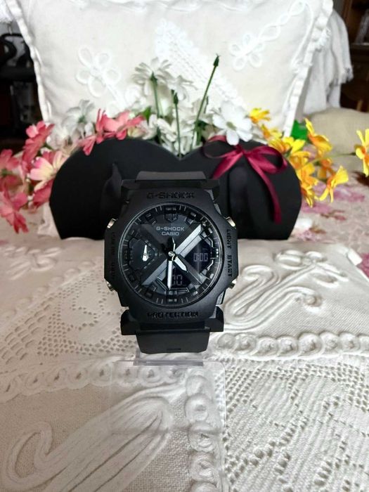 Часовници G-shock и Baby-G