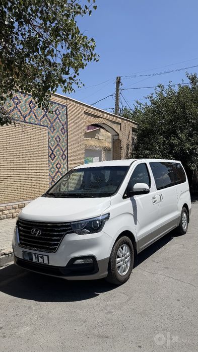 Срочно продам Hundai Grand Stareks H1