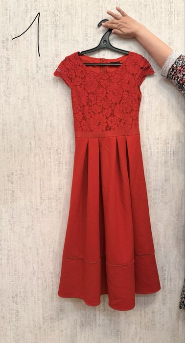 Платья на продажу