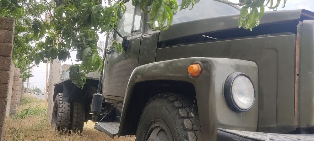 Говновоз сотилади