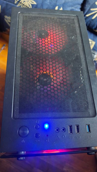 Геймърски компютър RYZEN 5 5500 16GB 1070TI 512GB SSD 1TB HDD