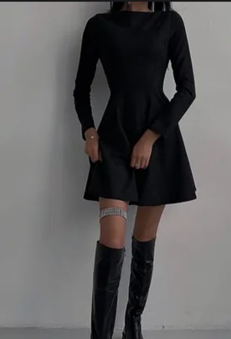 Платье чёрное спандекс