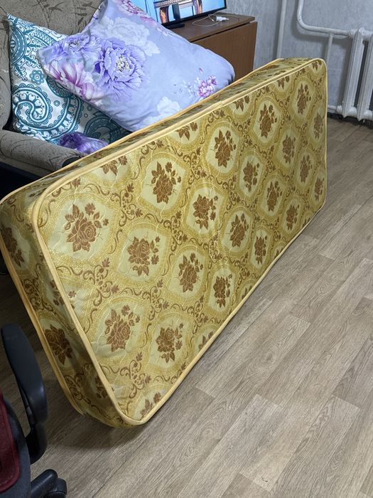 Кровать 175х75 с матрассом 7000