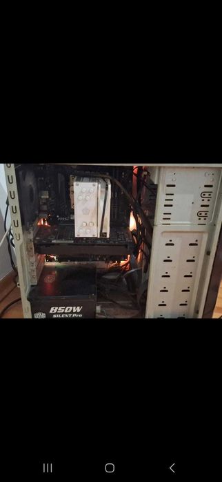 Setup gaming: PC+monitor+mouse+tastatura+casti