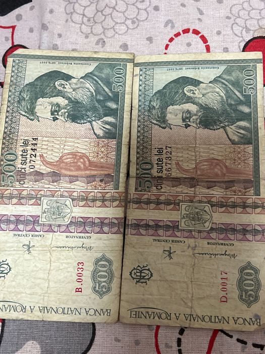 Bancnote vechi cu semiluna și alte modele