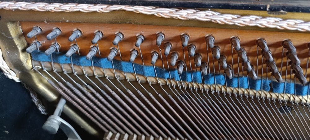 раритет рабочее пионино