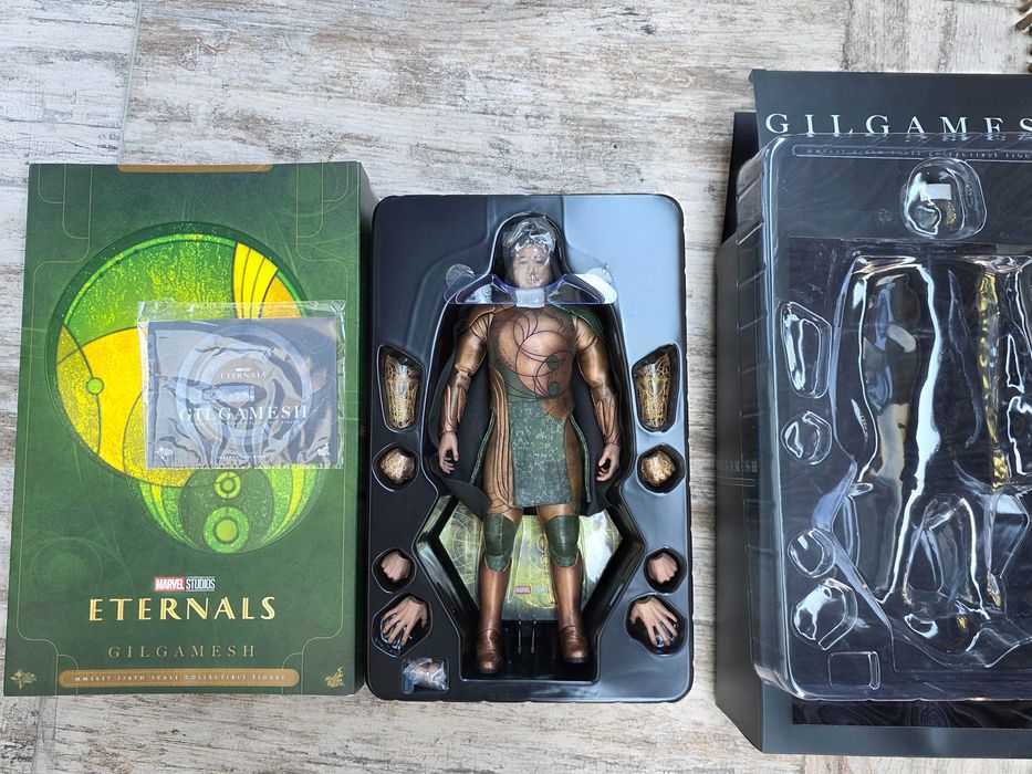 Figurina Colectie 1/6 Hot Toys Eternals Gilghames