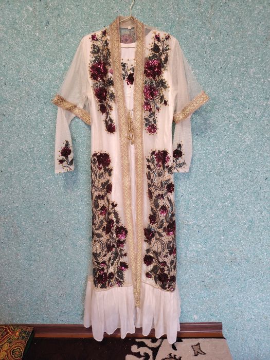 Kelinlar uchun Ansanbil sotiladi.