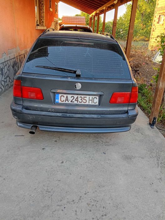 Автомобили бмв520 бензин