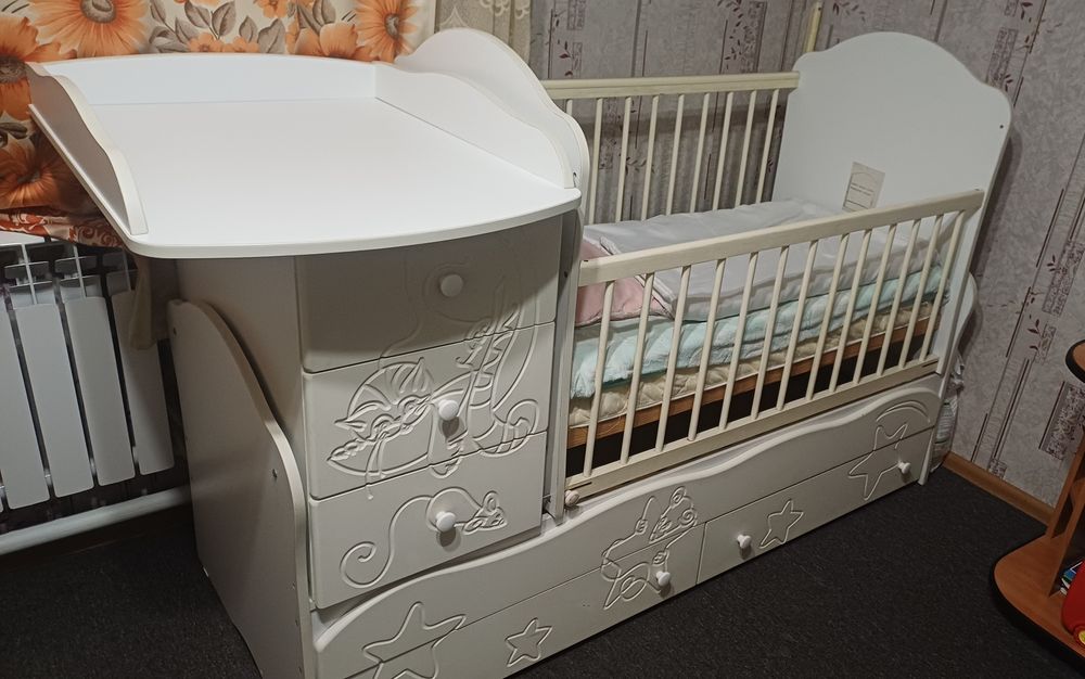 Кроватка детская