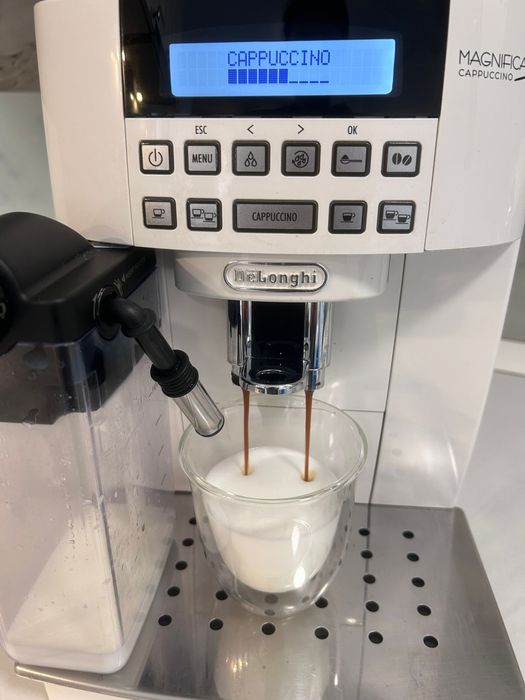 Espressor Delonghi Magnifica S