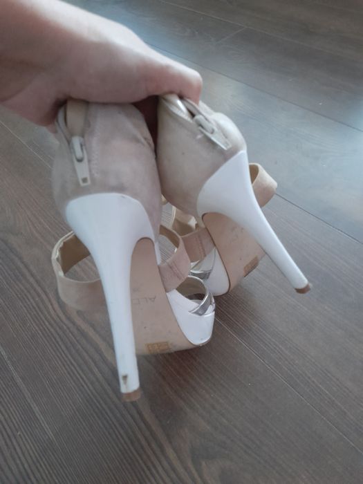 Vand sandale din piele naturala