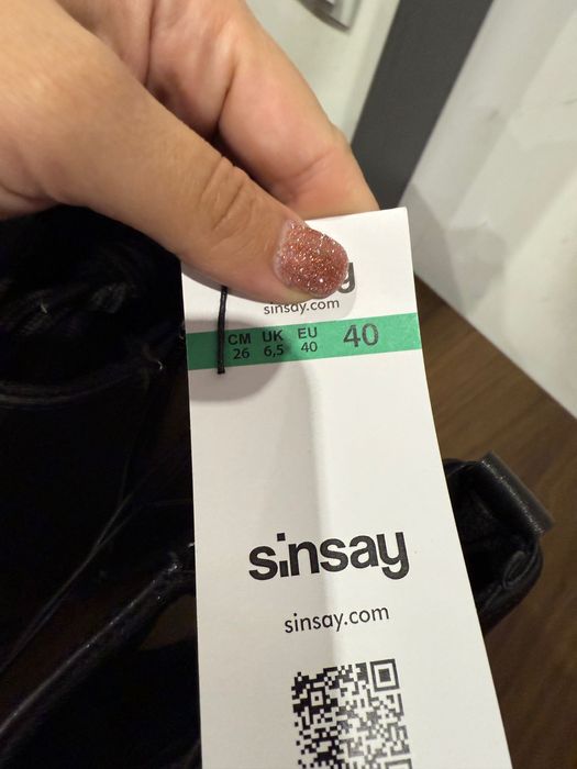 Боти нови. Изкуствена кожа .