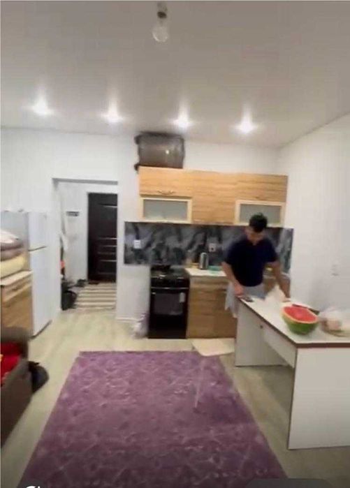 продаю 1 комнатная ЖК КАрамель