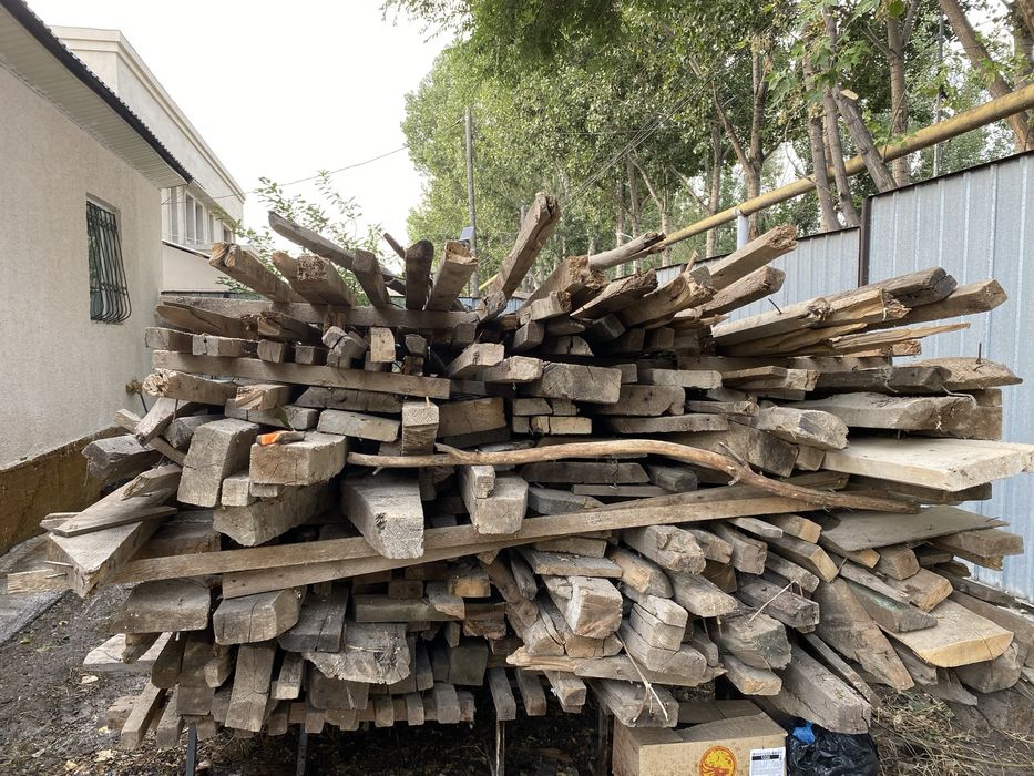 Балки ,стропилы ,доски (тақтайлар)