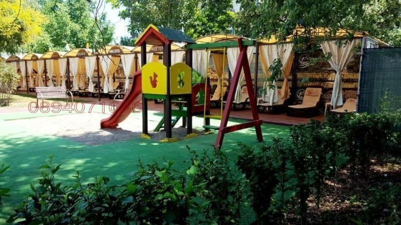 Продава се Двустаен апартамент в к.к. Слънчев бряг - 71 кв.м за 1127 €/кв.м - Снимка #2