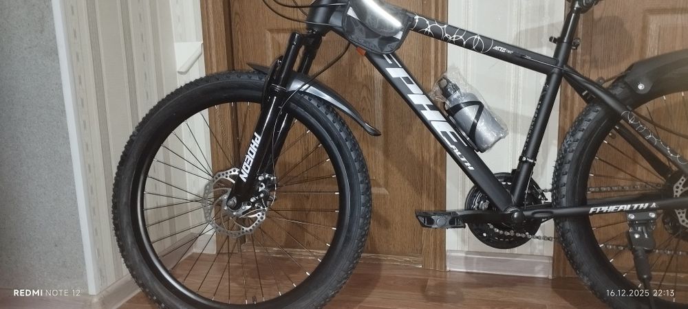 Продам обсалютно новый велосипед