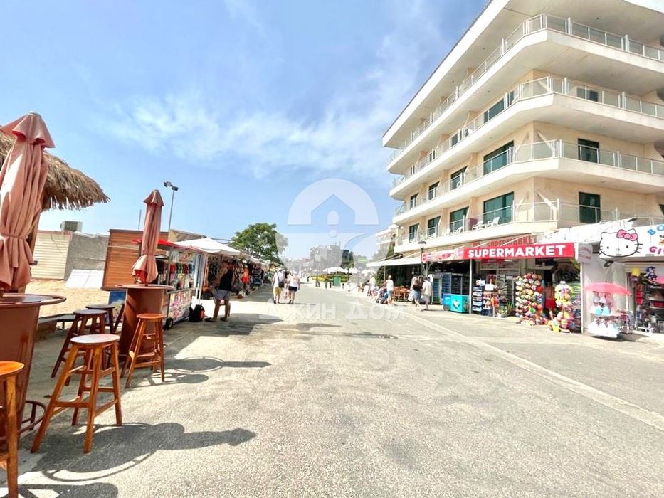 Продава се Двустаен апартамент в к.к. Слънчев бряг - 85 кв.м за 1020 €/кв.м - Снимка #8