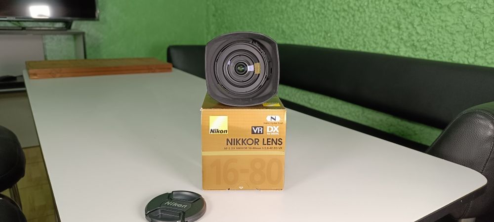 Nikkor N AF-S DX 16-80mm f/2.8