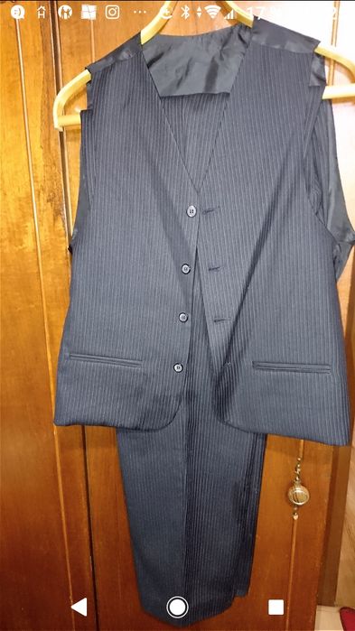 Продам мужской костюм