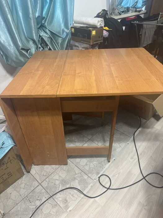 Продам книжка стол