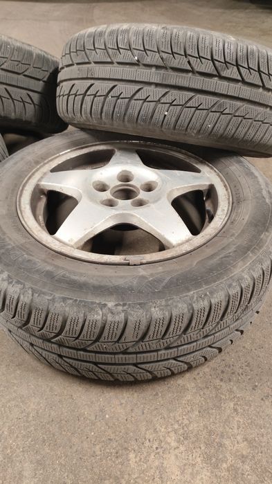Джанти 15"  5х100 с гуми - Toyo Snowprox 195 /65/r15