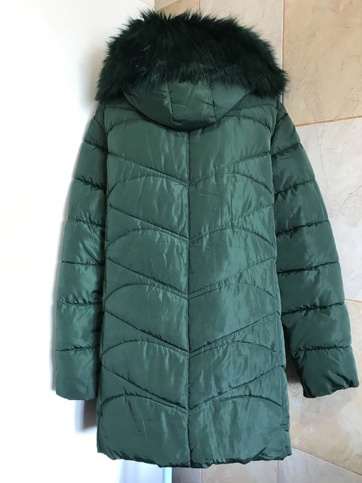 Geaca dama grosa cu gluga si blana