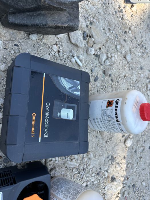 Оригинални компресори за помпене на гуми