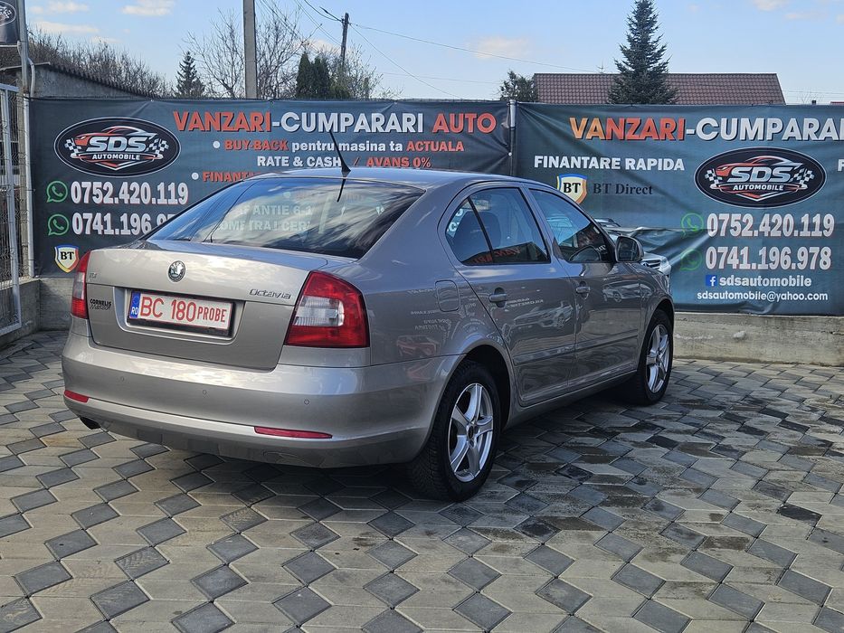 SKODA Octavia 2011 — imagine 12