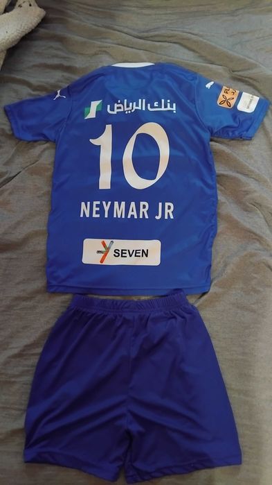 Детски футболни екипи размер 152 - 164