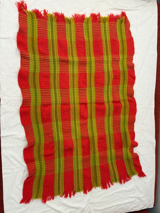 Продаются шерстяное одеяло и плед