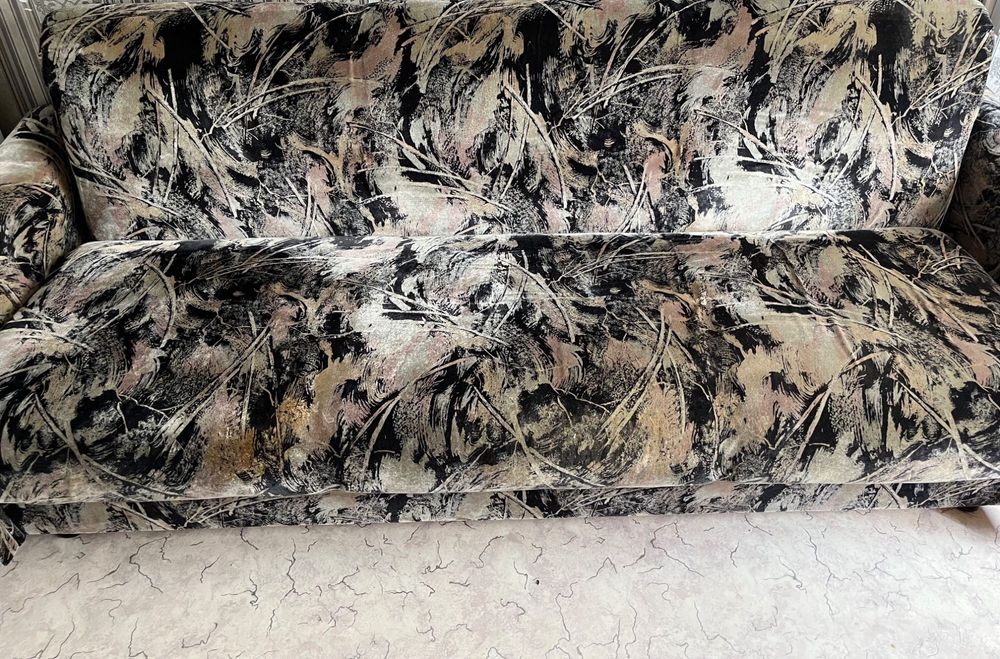 Диван раскладной б/у