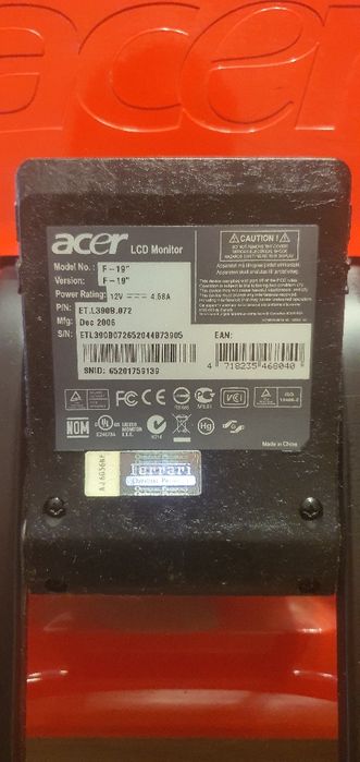 Монитор Acer Ferrari F-19