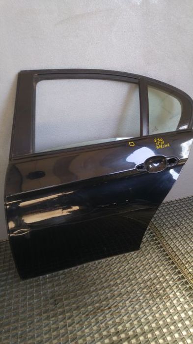 usa stanga spate bmw seria 3 e90 berlina  2004-2012