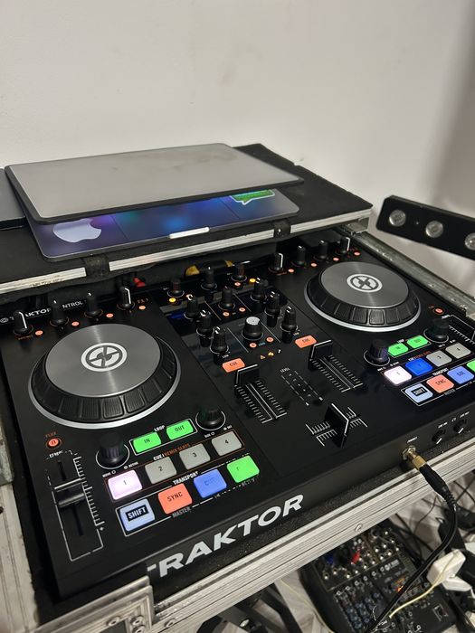 Pachet complet de DJ