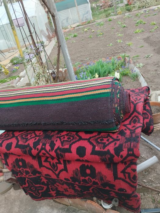 Ръчно тъкани черги