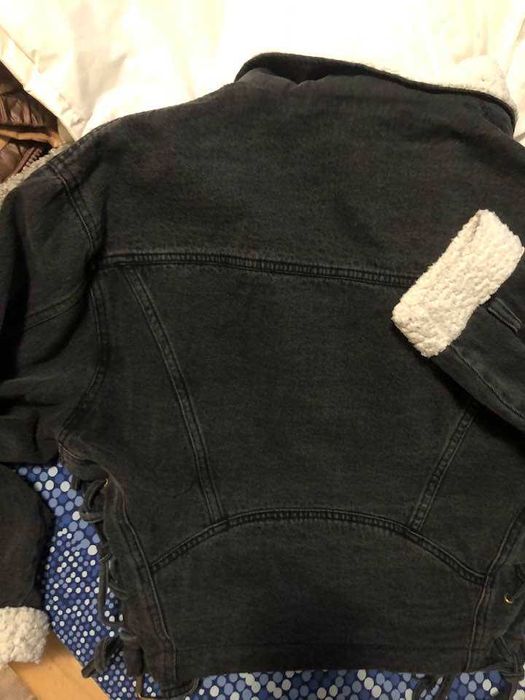 страхотно преходно яке