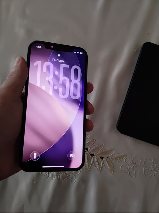 Iphone 12 pro sotiladi