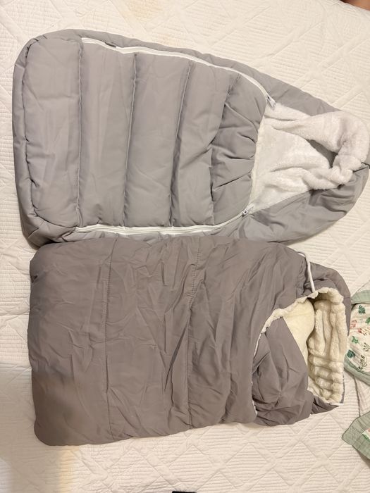 Продам  двам конверта в роддом