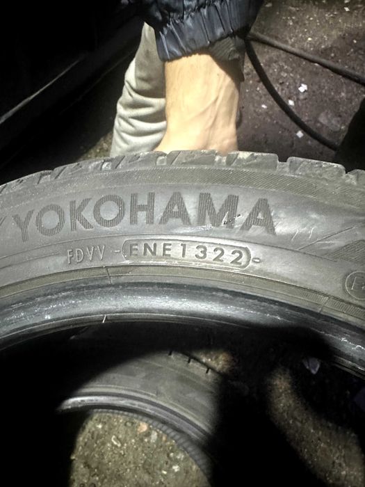 Шины Yokohama R18/45/235 ice guard