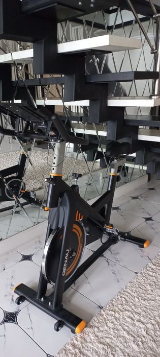 Продам велотренажер