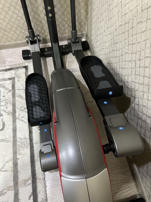 Продам эллиптический тренажор  CD E200