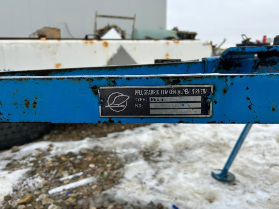 Vând plug LEMKEN 2 brazde