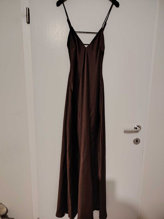 Нова рокля XS Zara